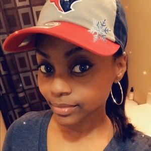 Meet your Posher, Vanecia